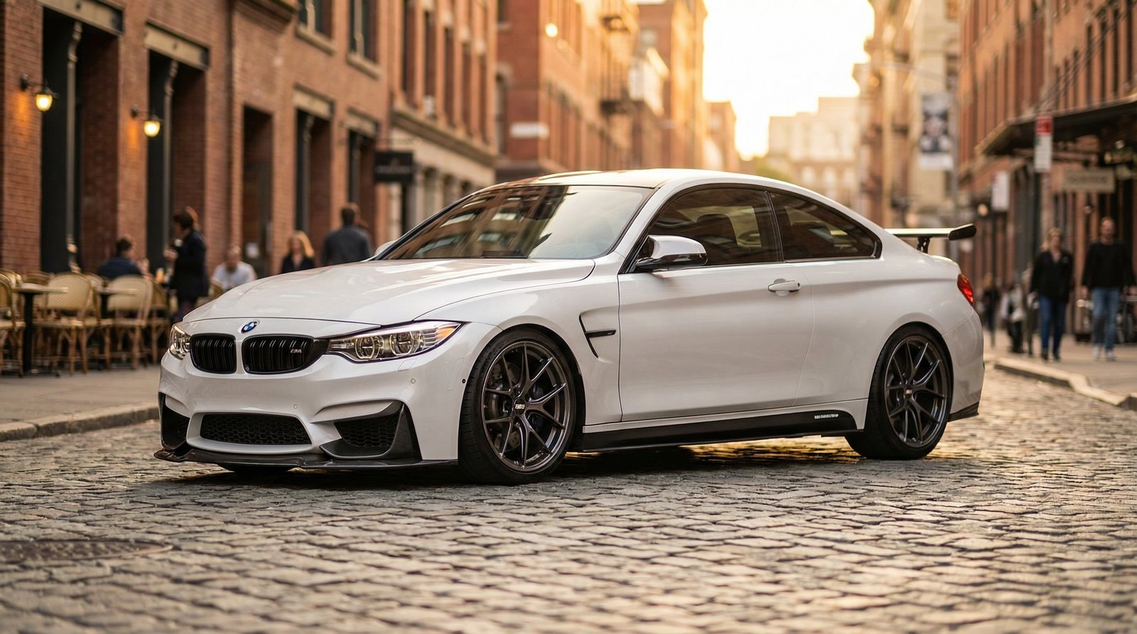 茄子视频创作者轿车视频